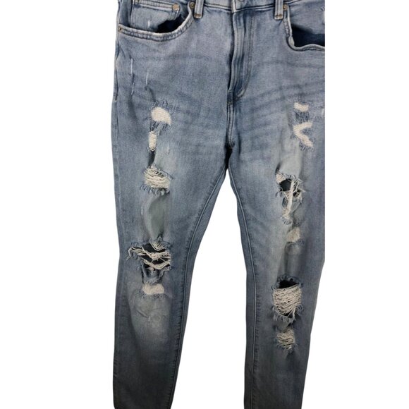H&amp;M Men’s Distressed Blue Denim Skinny Fit Jeans Size 32x32 Light Wash - Picture 3 of 13